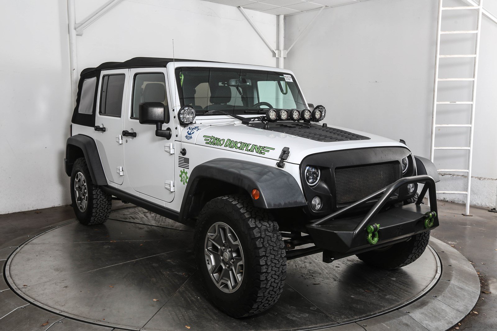 Pre-Owned 2015 Jeep Wrangler Unlimited Rubicon 4D Sport ...