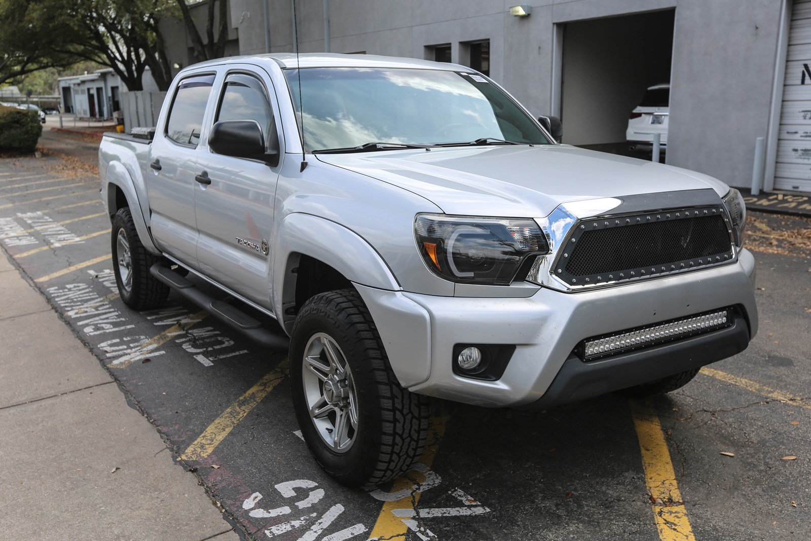 Pre-Owned 2013 Toyota Tacoma PreRunner 4D Double Cab in Austin #M60510B
