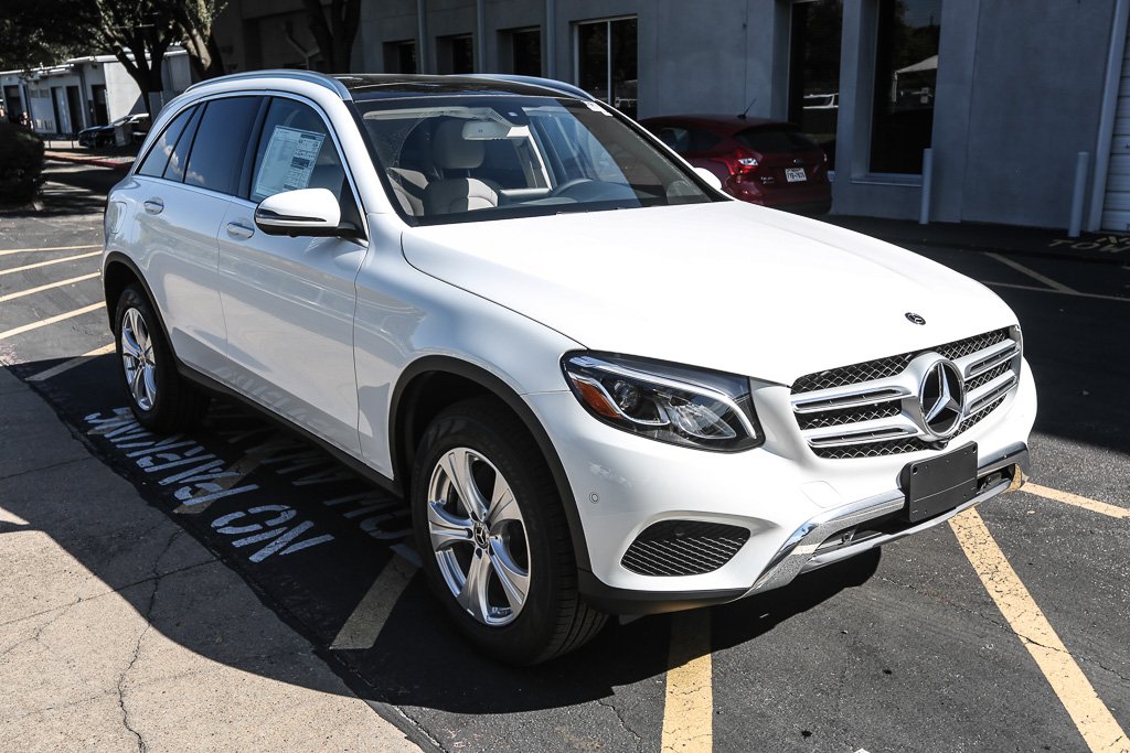 New 2018 Mercedes Benz Glc Glc 300 Suv In Austin Ml57381 Mercedes Benz Of Austin 3307