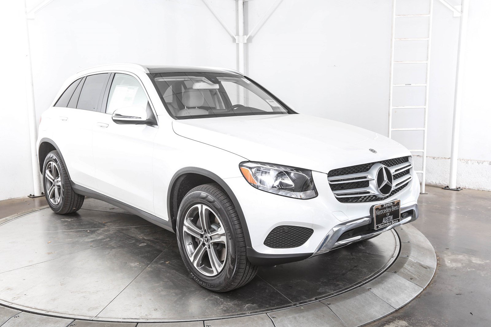 Pre Owned 2019 Mercedes Benz Glc 300 Rear Wheel Drive Suv