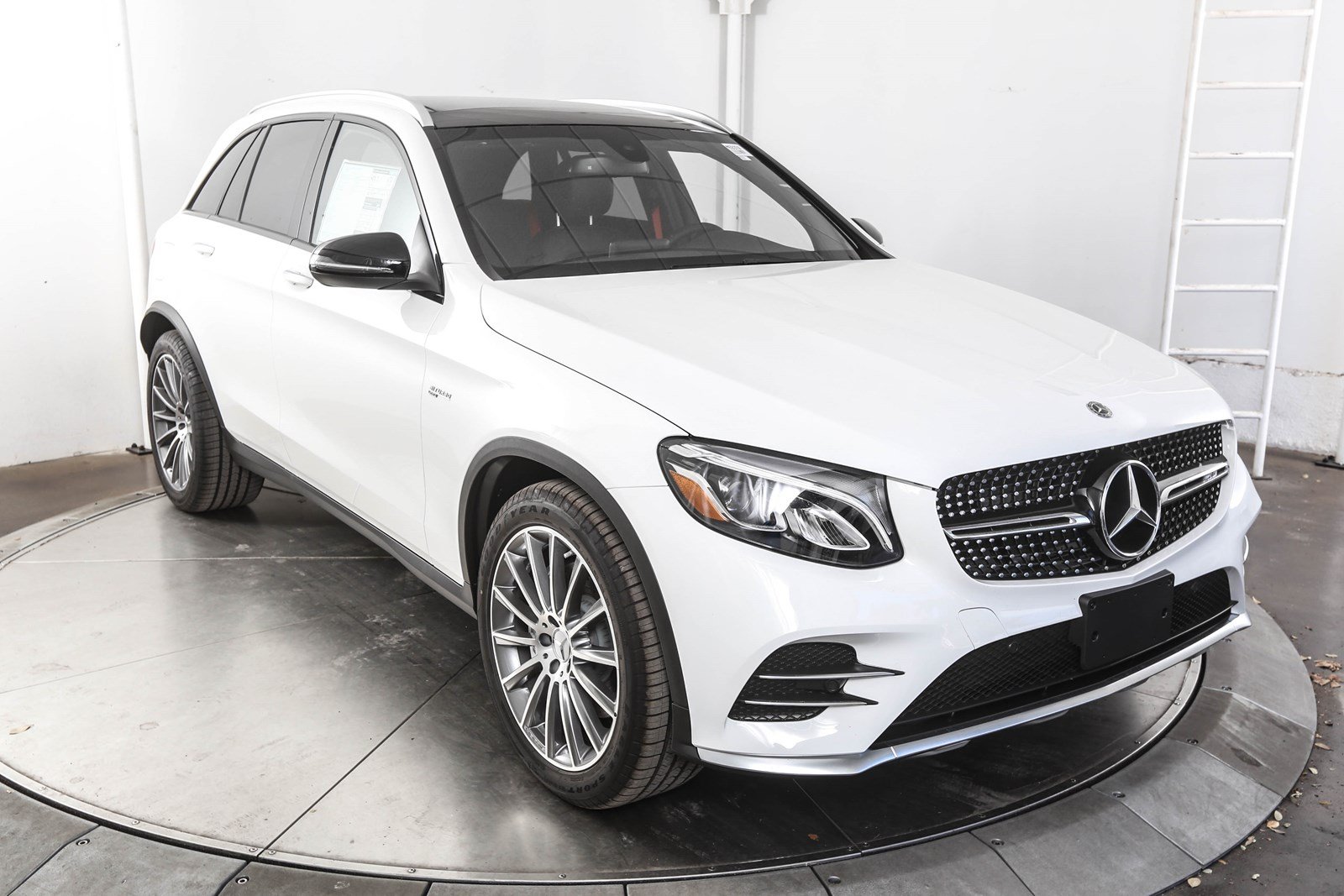 Pre Owned 2019 Mercedes Benz Glc Amg Glc 43 Suv Suv In